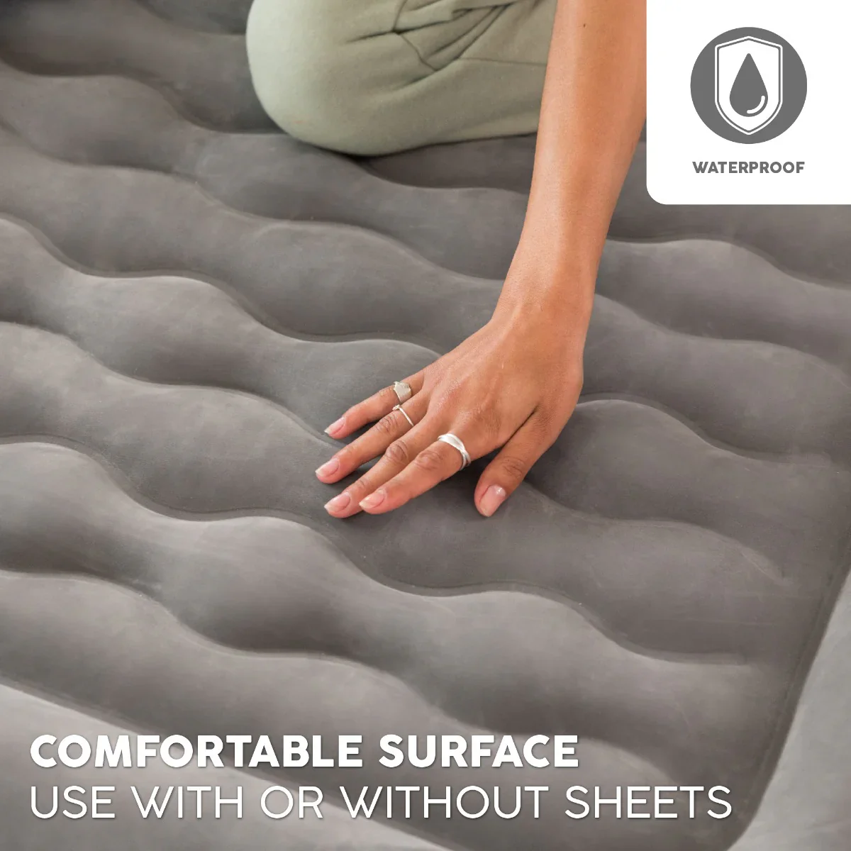 TriTech King Size Airbed with Built-in Pump - Image 6
