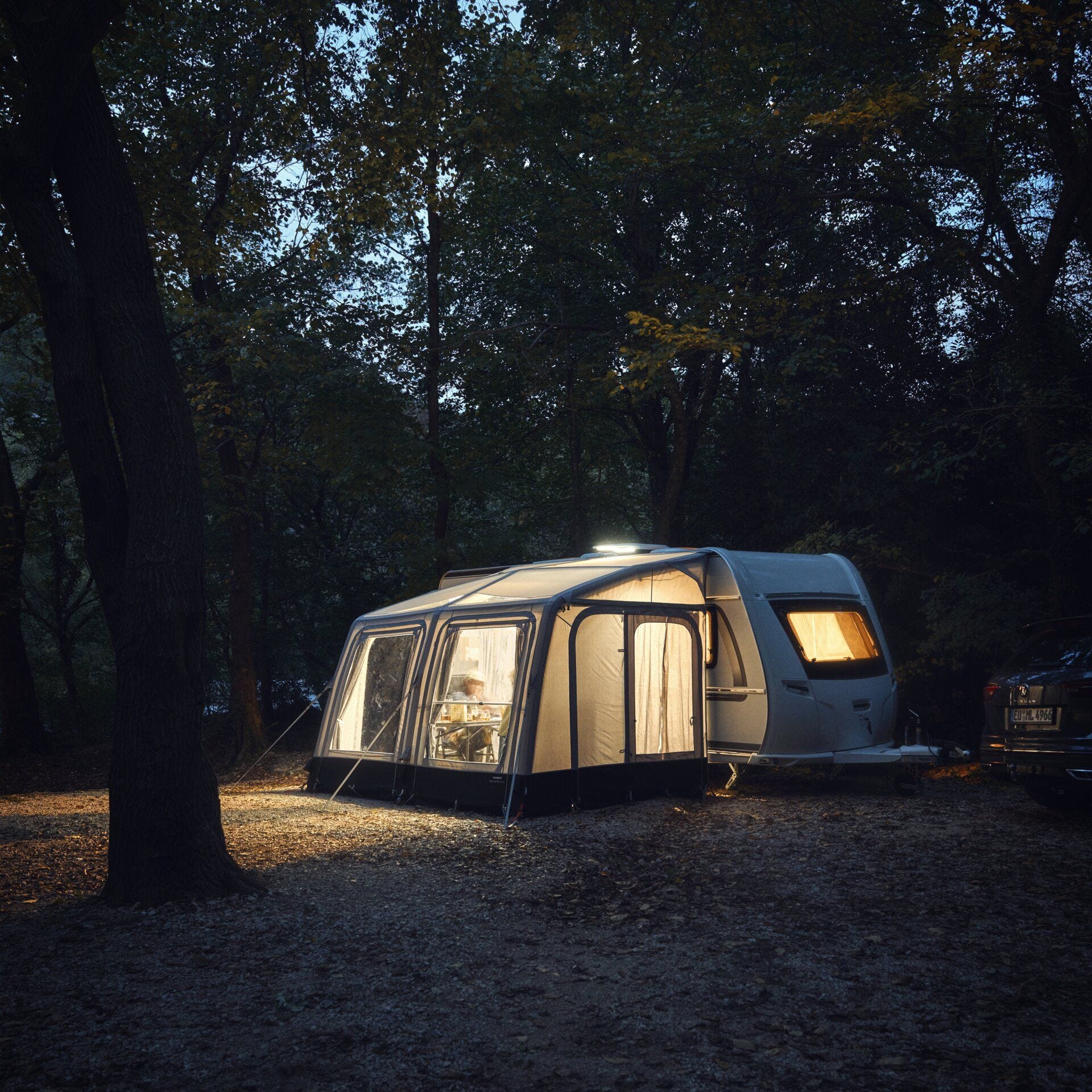 Dometic Rally Air Tour 260 S Porch Awning - Image 10