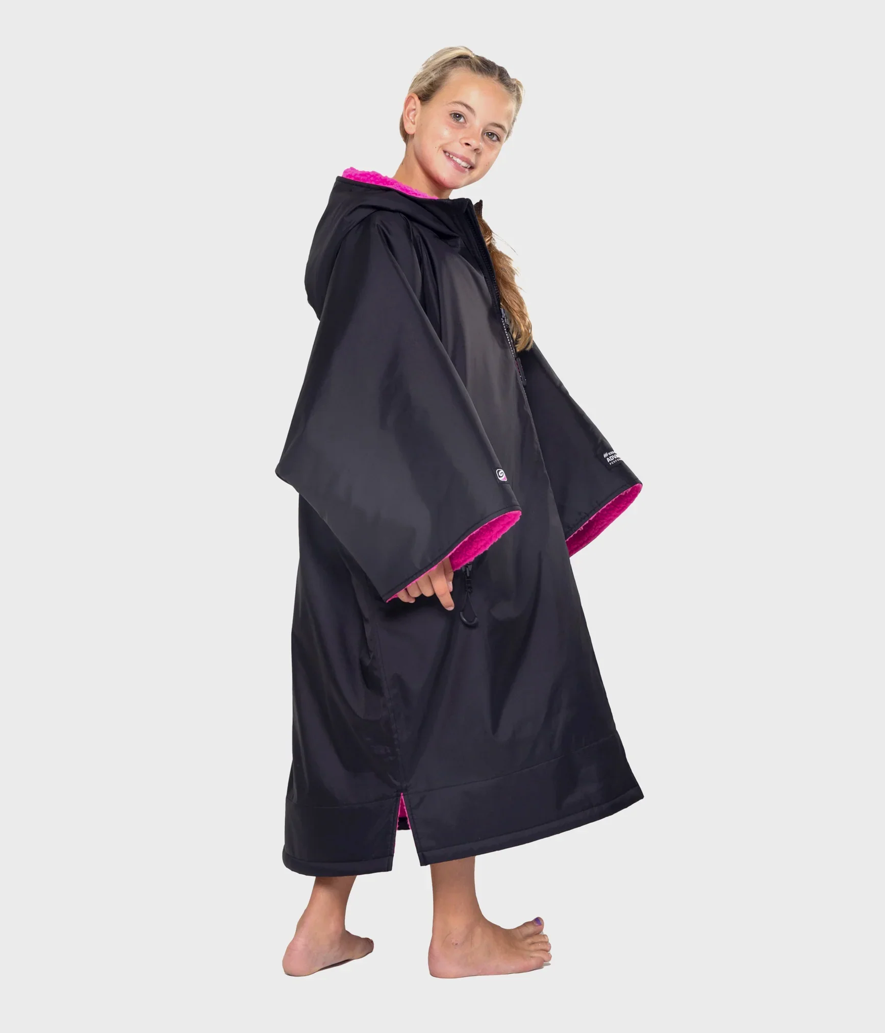 Dryrobe Advance Kids Short Sleeve BLACK PINK - Image 6