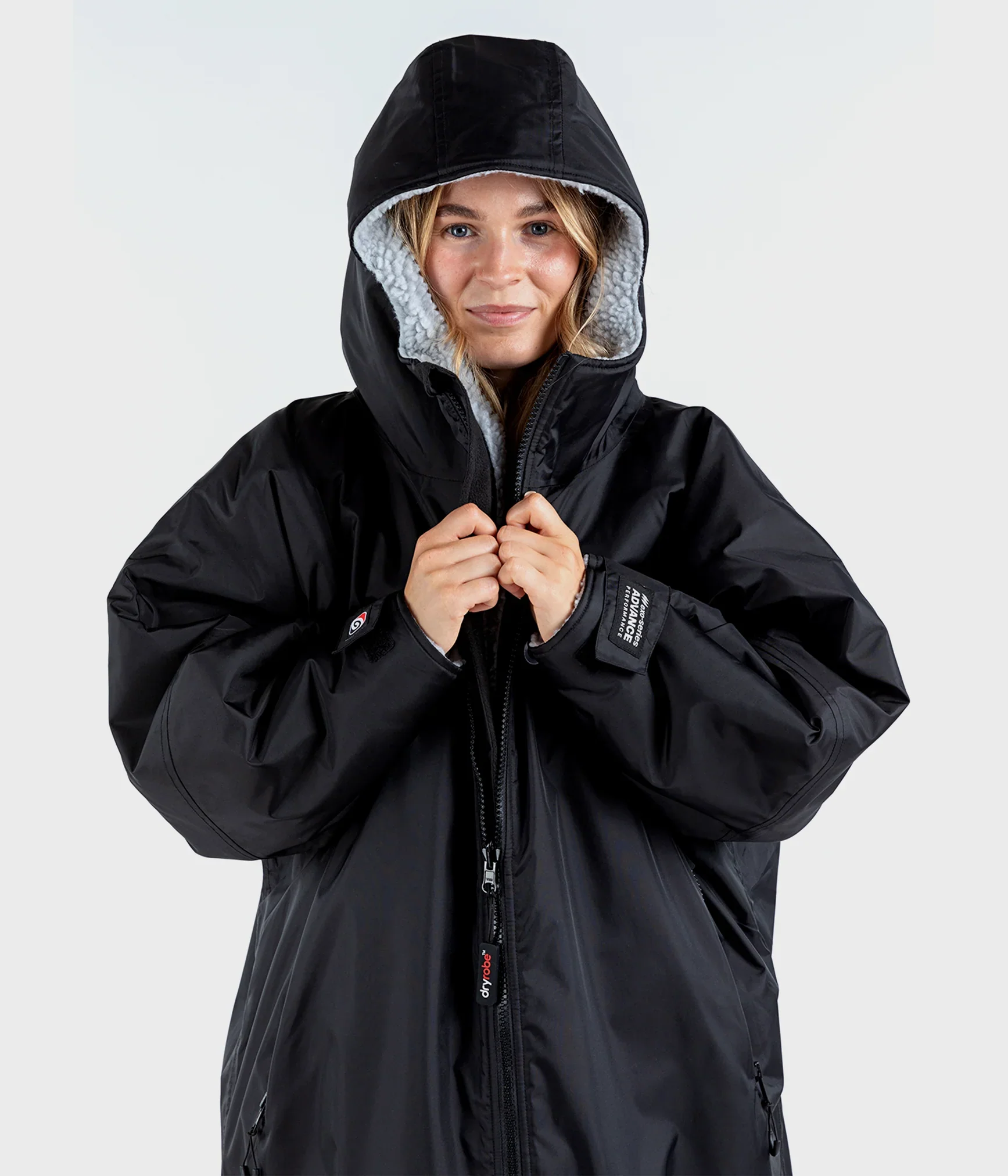 Dryrobe Advance Long Sleeve BLACK GREY - RECYCLED - Image 3