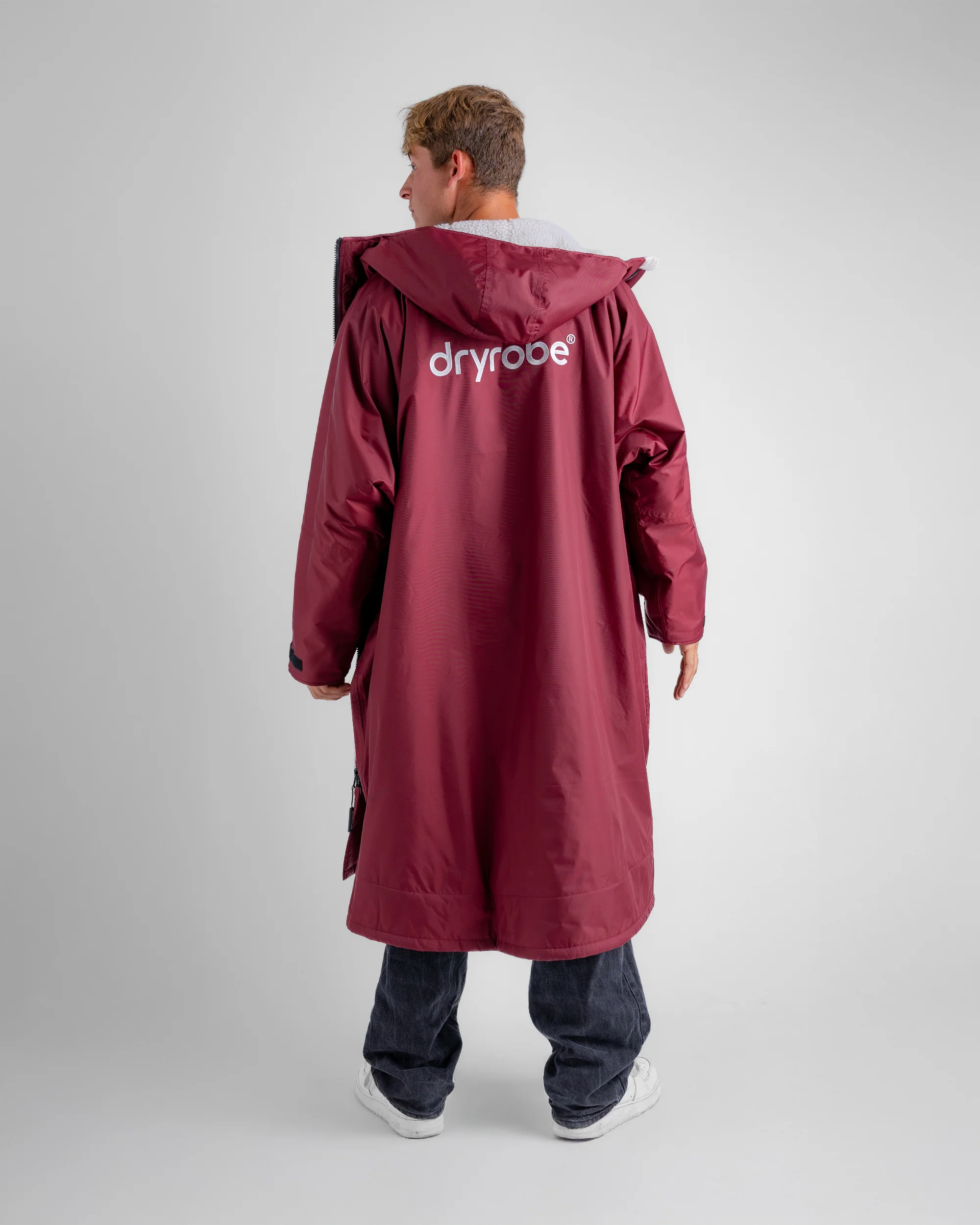 Dryrobe Advance Long Sleeve Burgundy Grey Advance Changing Robe - Image 3
