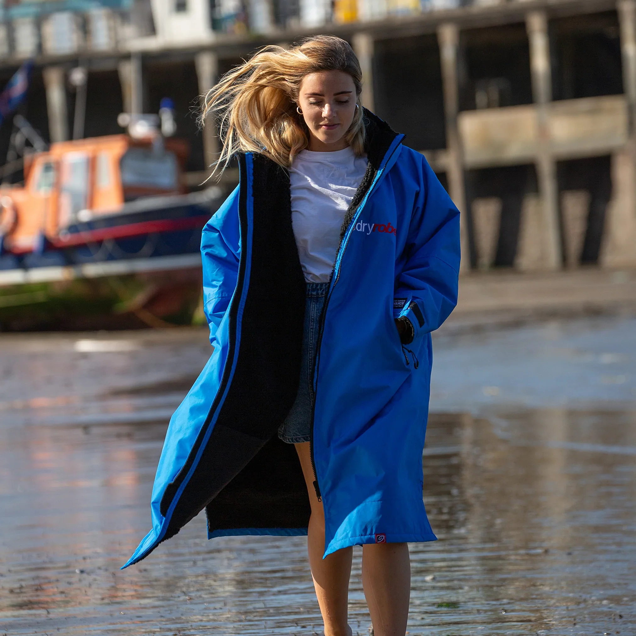 Dryrobe Advance Long Sleeve Cobalt Blue - RECYCLED - Image 2