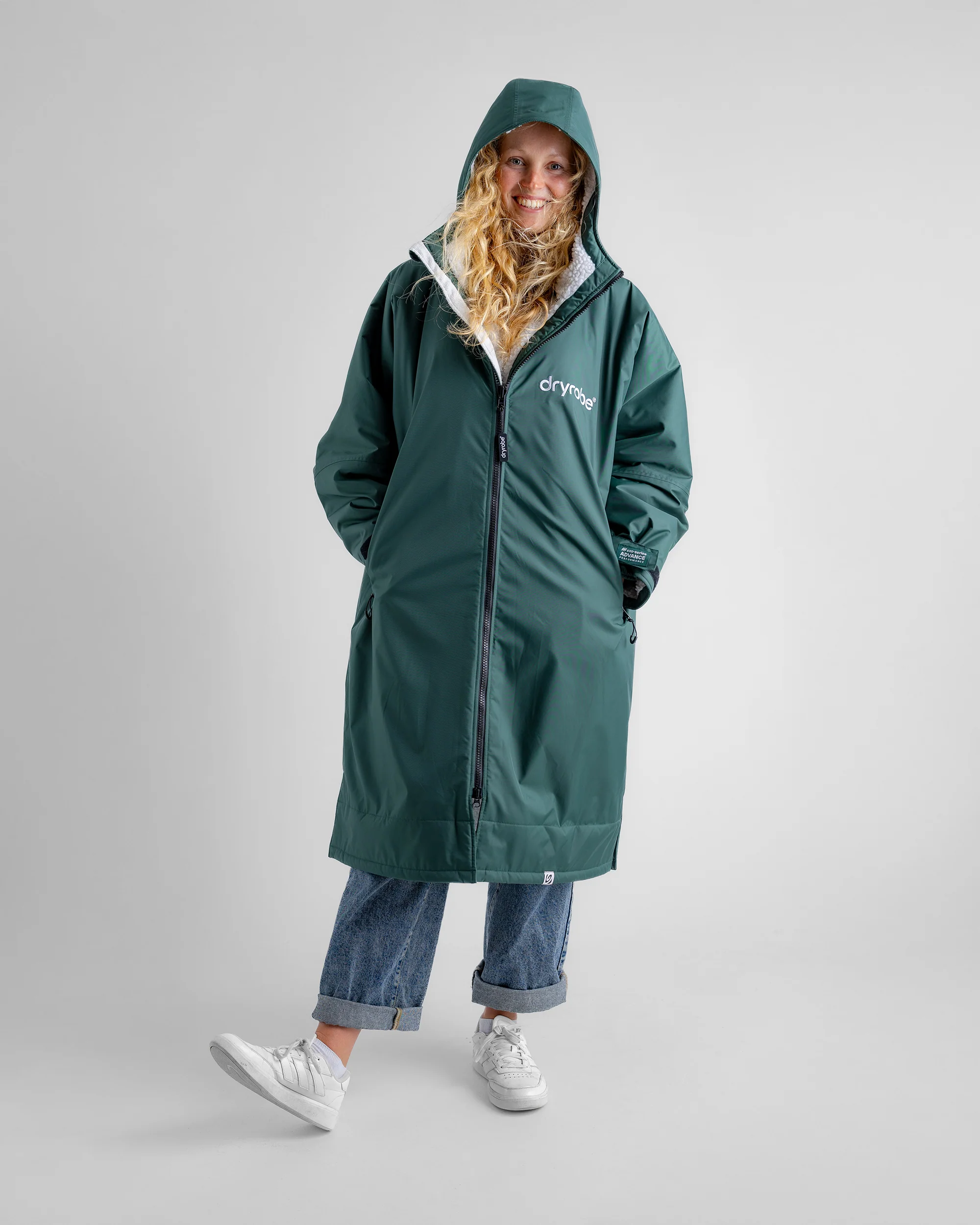 Dryrobe Advance Long Sleeve Dark Green Grey Advance Changing Robe - Image 4