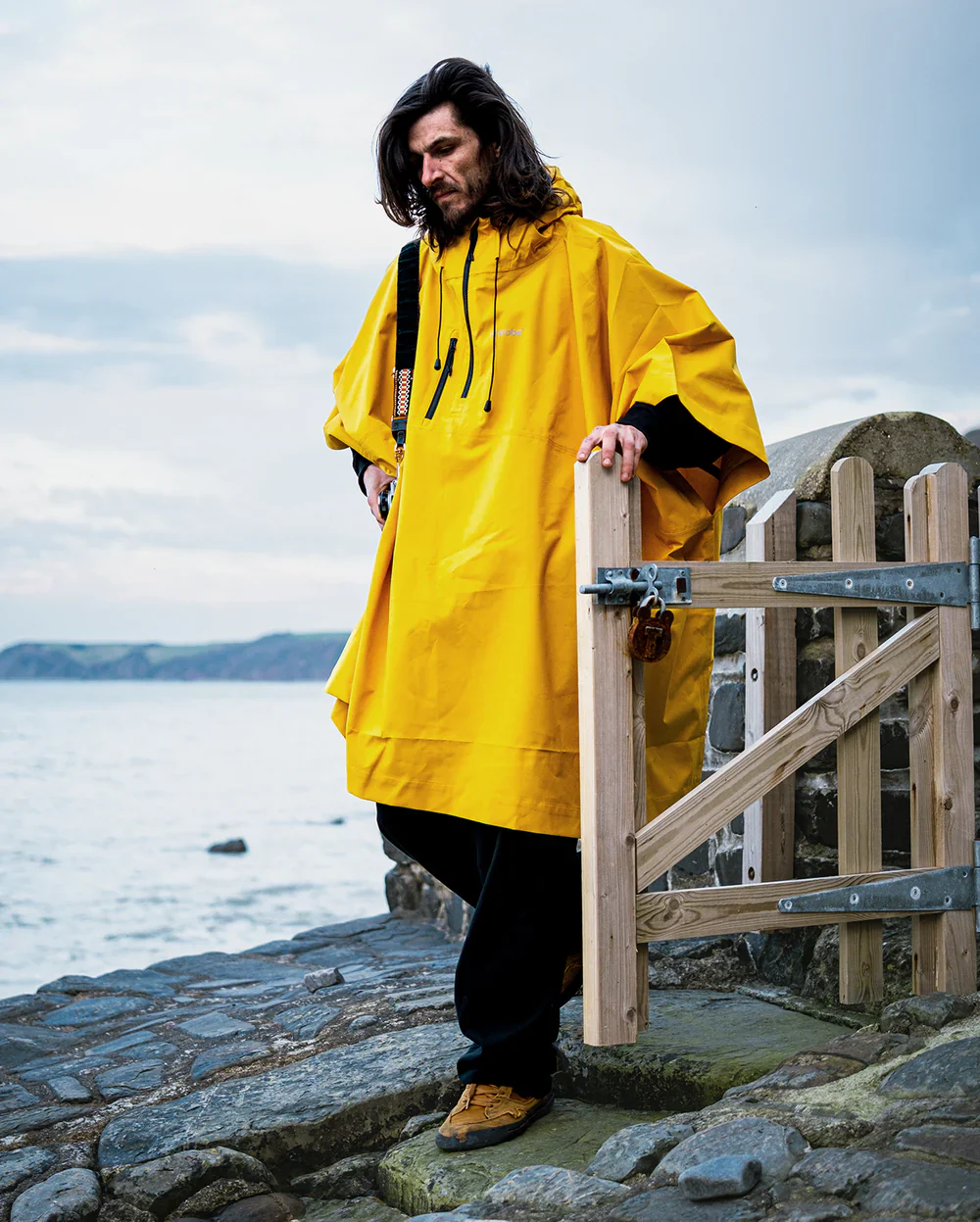 Dryrobe One Size Rainproof Poncho - Yellow - Image 5