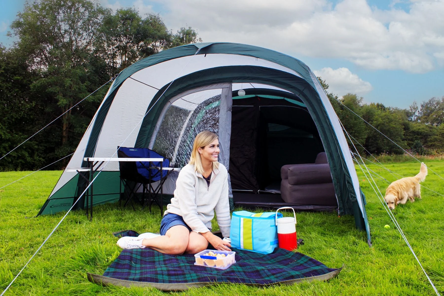 Outdoor Revolution Atom 500 Air Tent - Image 4
