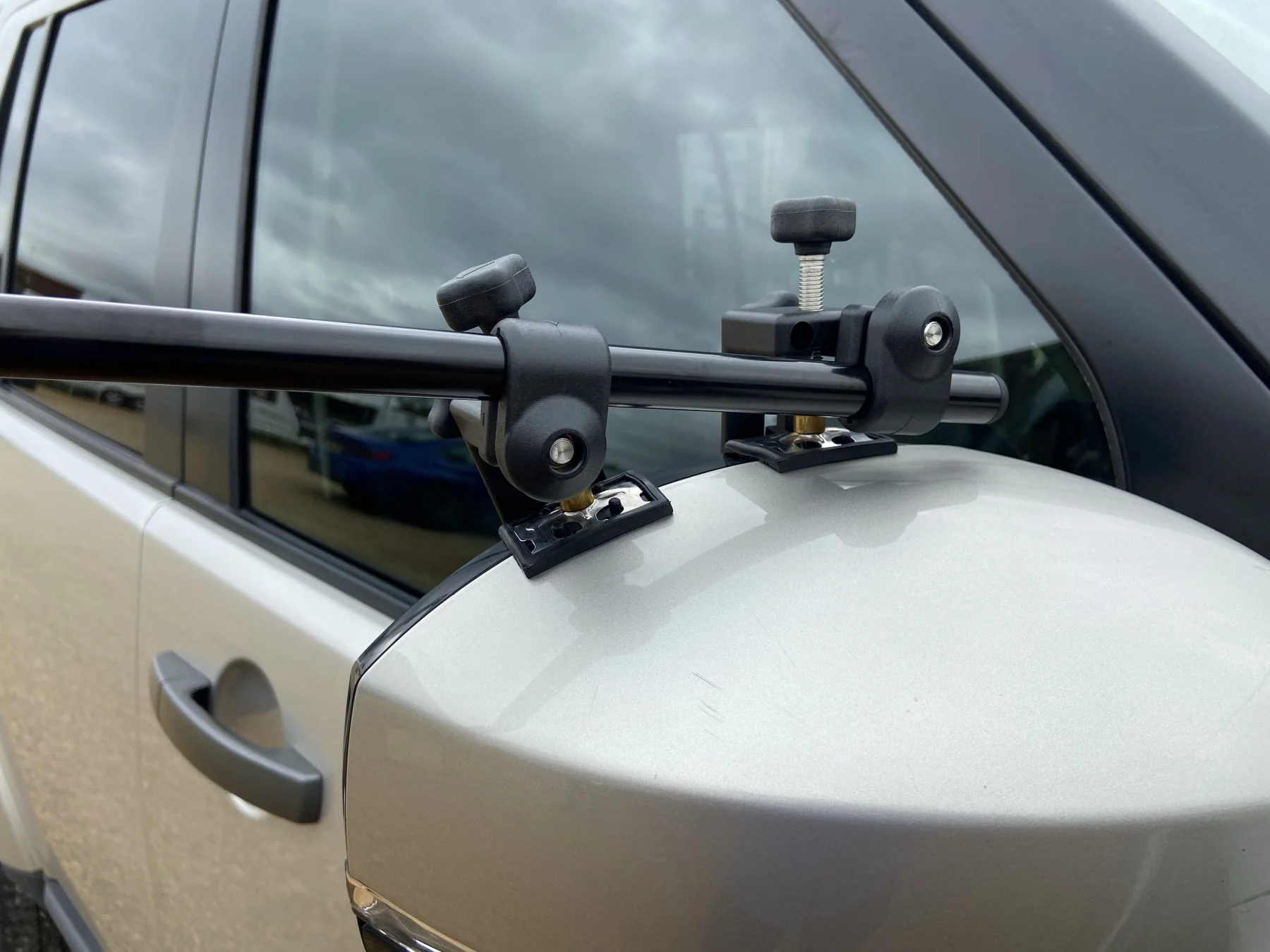 Milenco Aero Platinum Mirror - Image 4
