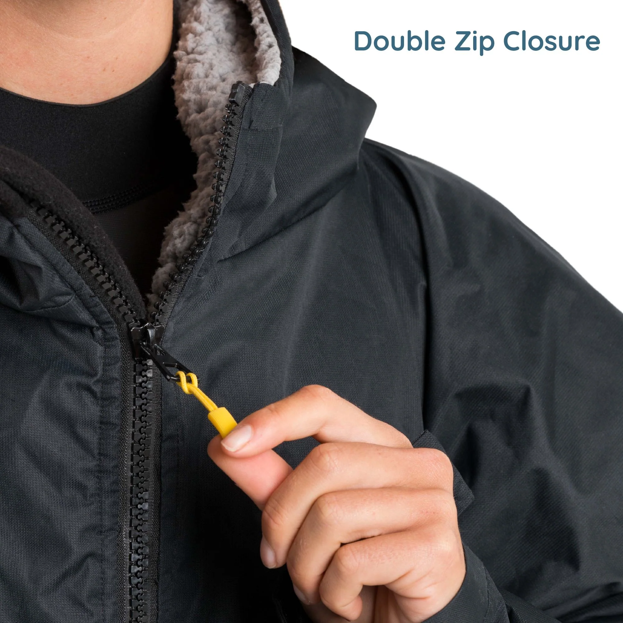 Osprey Changing Robe - Image 7