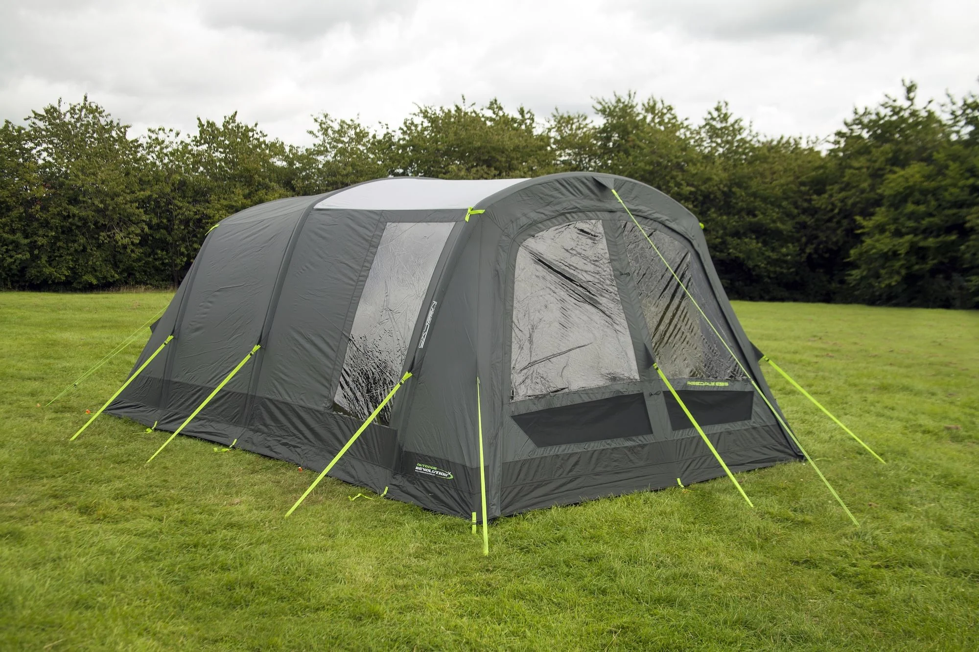 Outdoor Revolution Airedale 5s Air Tent - With FREE FOOTPRINT - Image 4