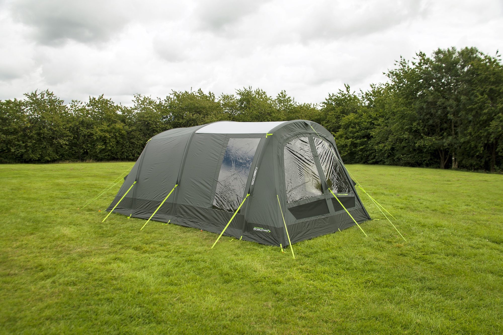 Outdoor Revolution Airedale 5s Air Tent - With FREE FOOTPRINT - Image 5