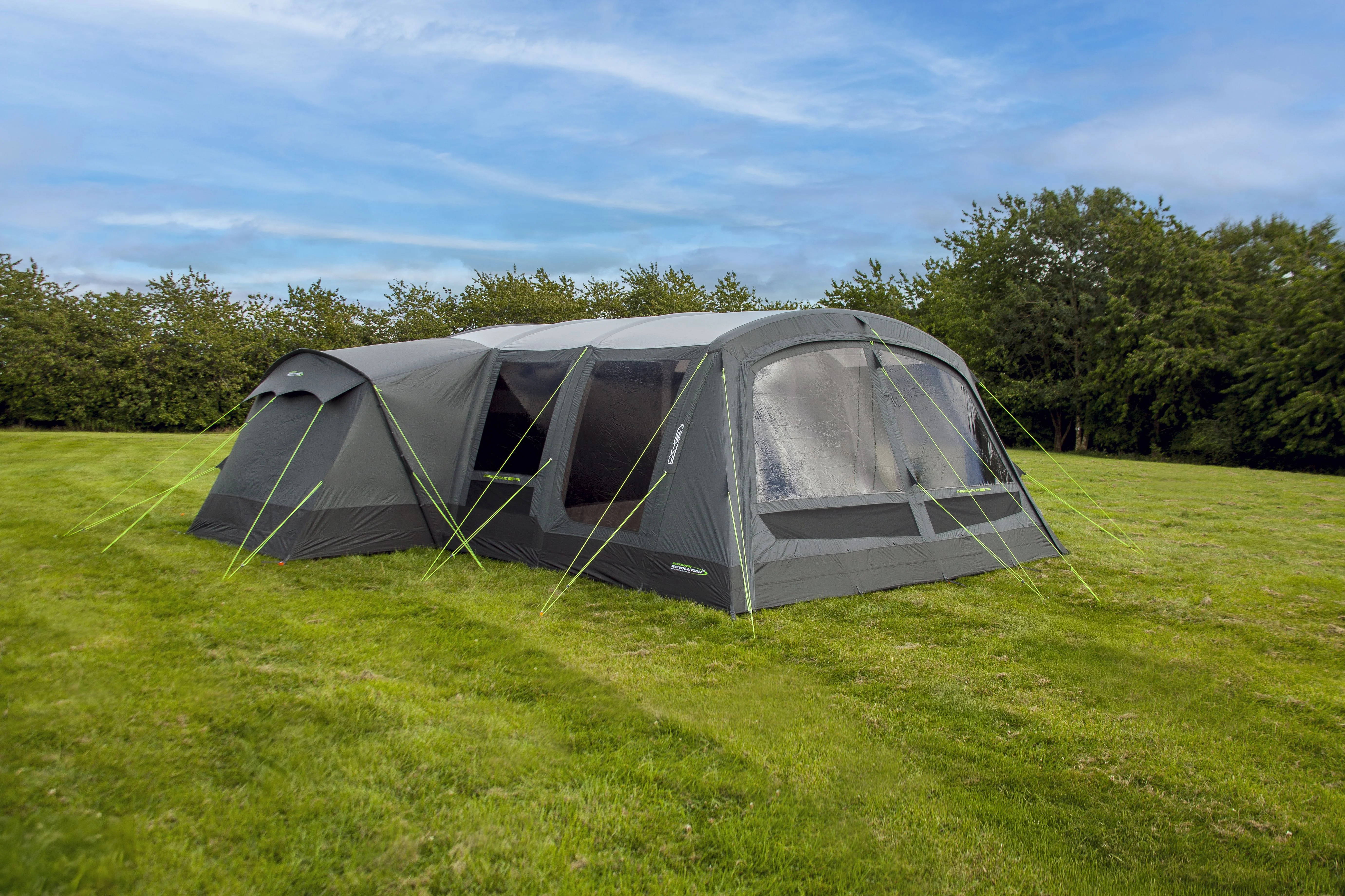 Outdoor Revolution Airedale 7TSE Tent Package Free Footprint and Annexe Inner - Image 4