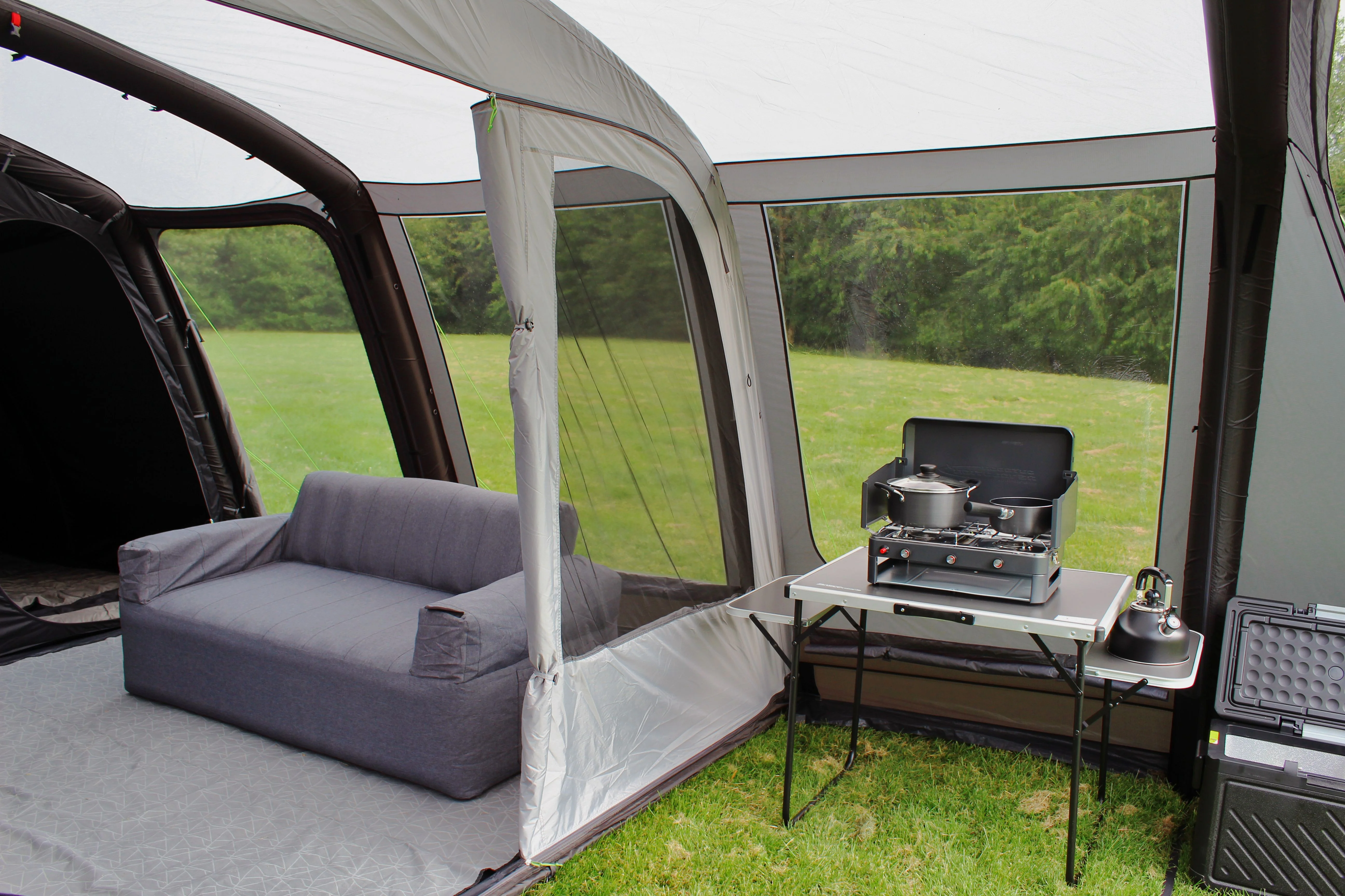 Outdoor Revolution Airedale 7TSE Tent Package Free Footprint and Annexe Inner - Image 6