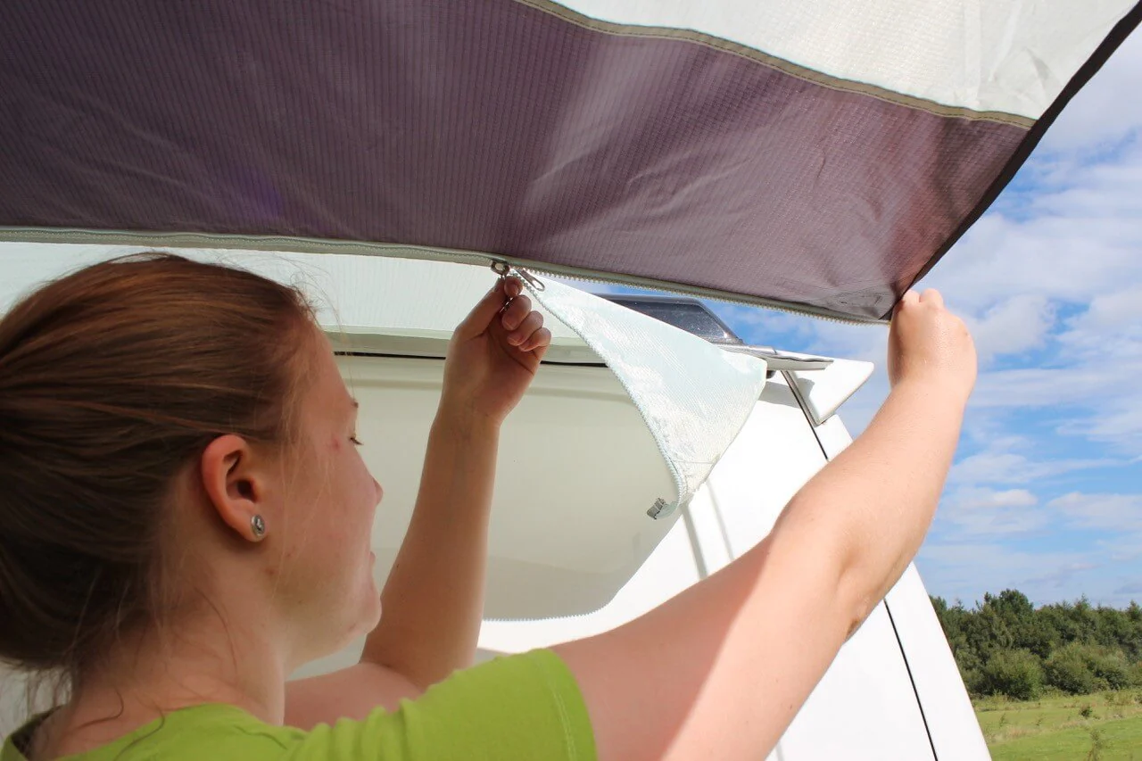 Outdoor Revolution Movelite Canopy - Retro Connector - Image 7