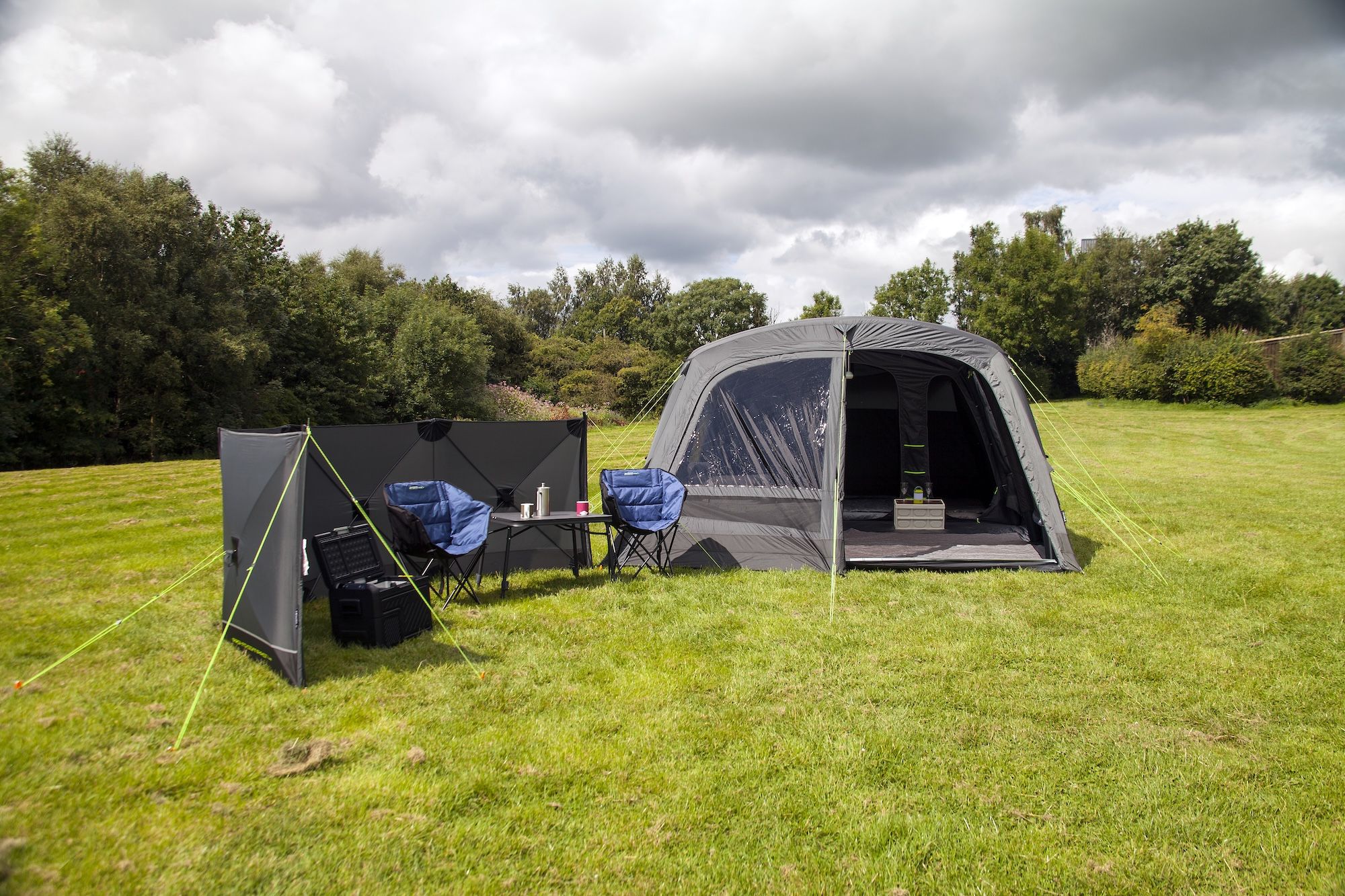 Outdoor Revolution Pronto Tensile Active 4 Windbreak (500 x 125cm) - Image 10