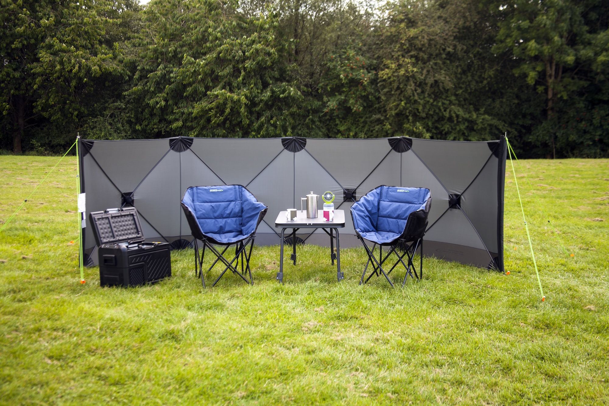 Outdoor Revolution Pronto Tensile Active 4 Windbreak (500 x 125cm) - Image 3