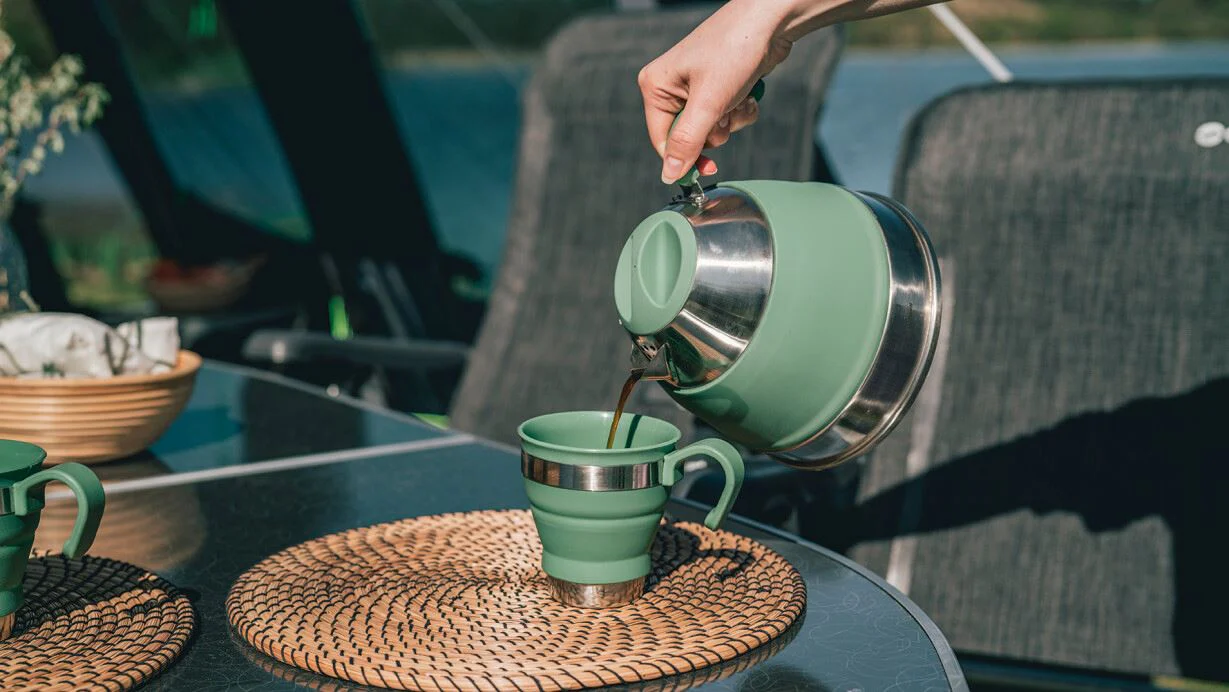 Outwell Collaps Kettle 1.5 L Shadow Green - Image 3