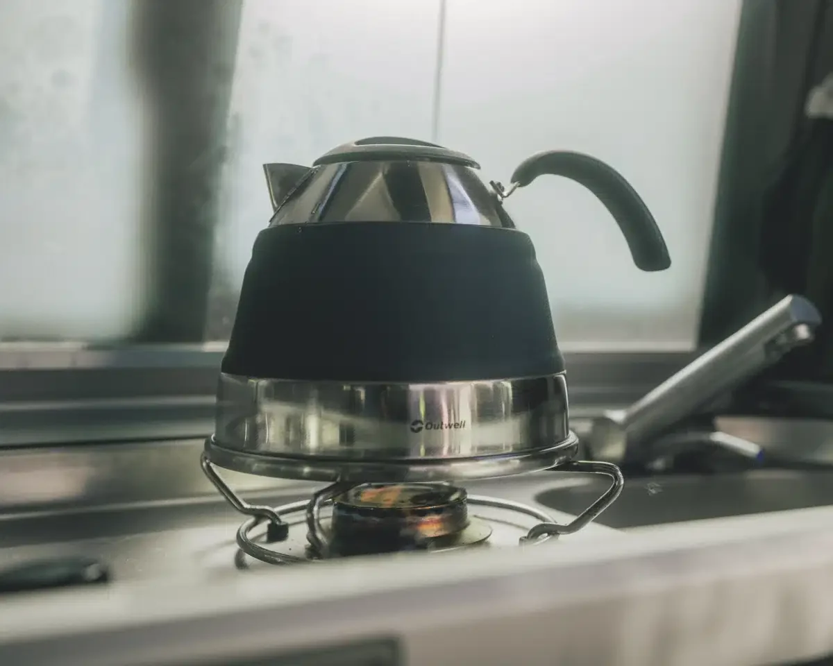 Outwell Collaps Kettle 1.5 L Shadow Green - Image 4