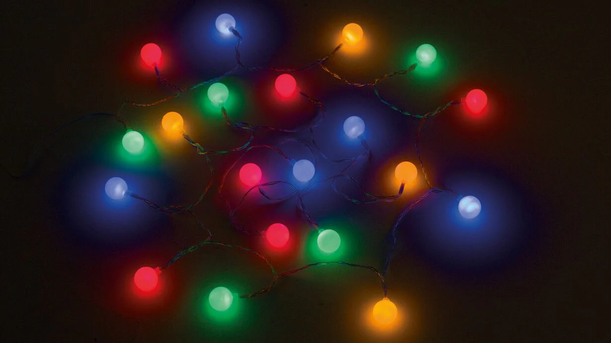 Outwell Gamma Light Chain - Image 3