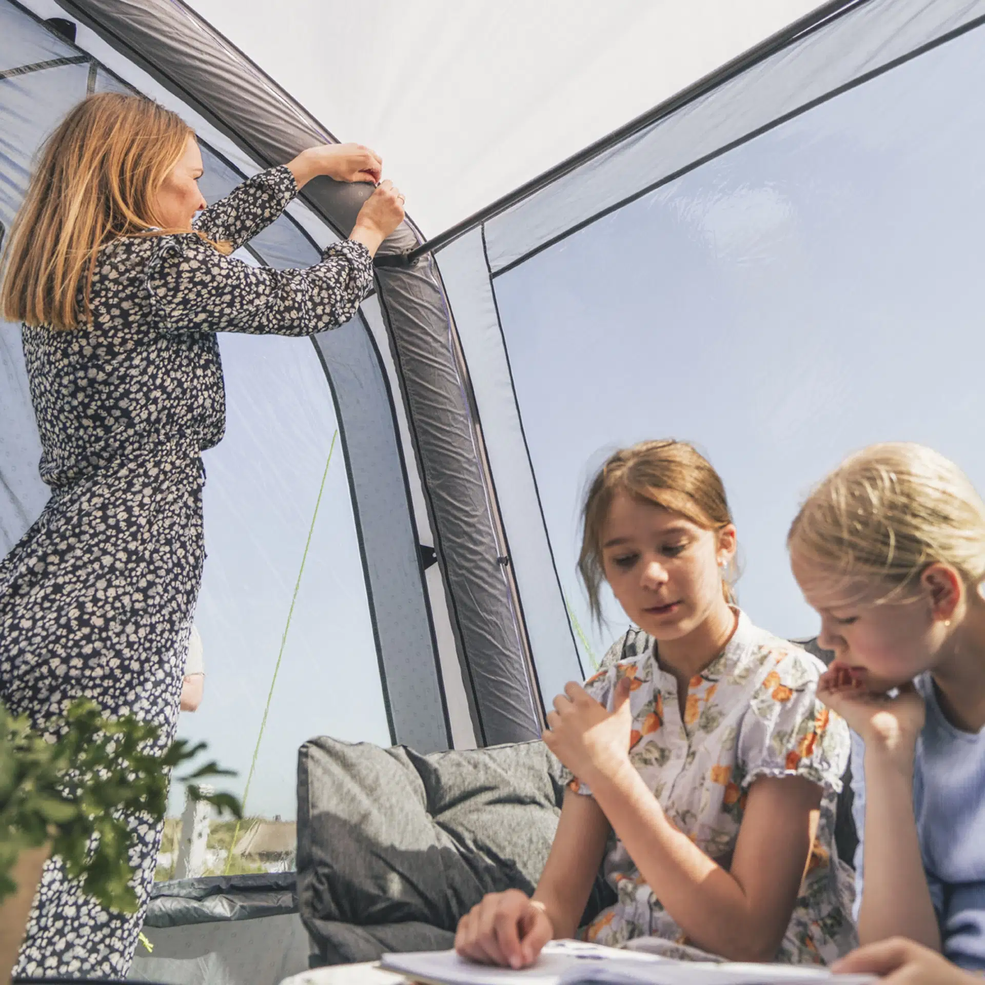 Outwell Monterey 4 Air Tent 2026 - Image 10