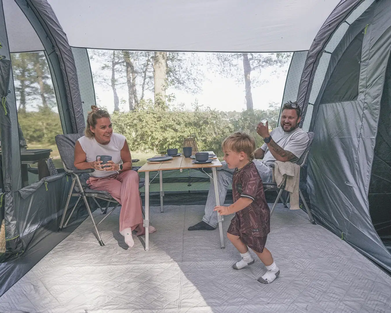 Outwell Sacramento 6 Air Tent 2026 Model - Image 9