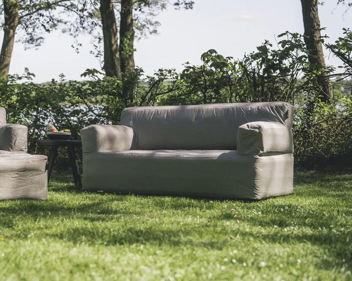 Outwell Snowbird Lake Inflatable Sofa - Image 6