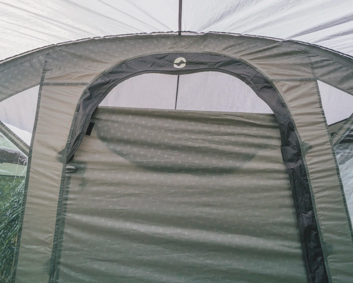 Outwell Talladega Air Drive Away Awning 2026 - Image 11
