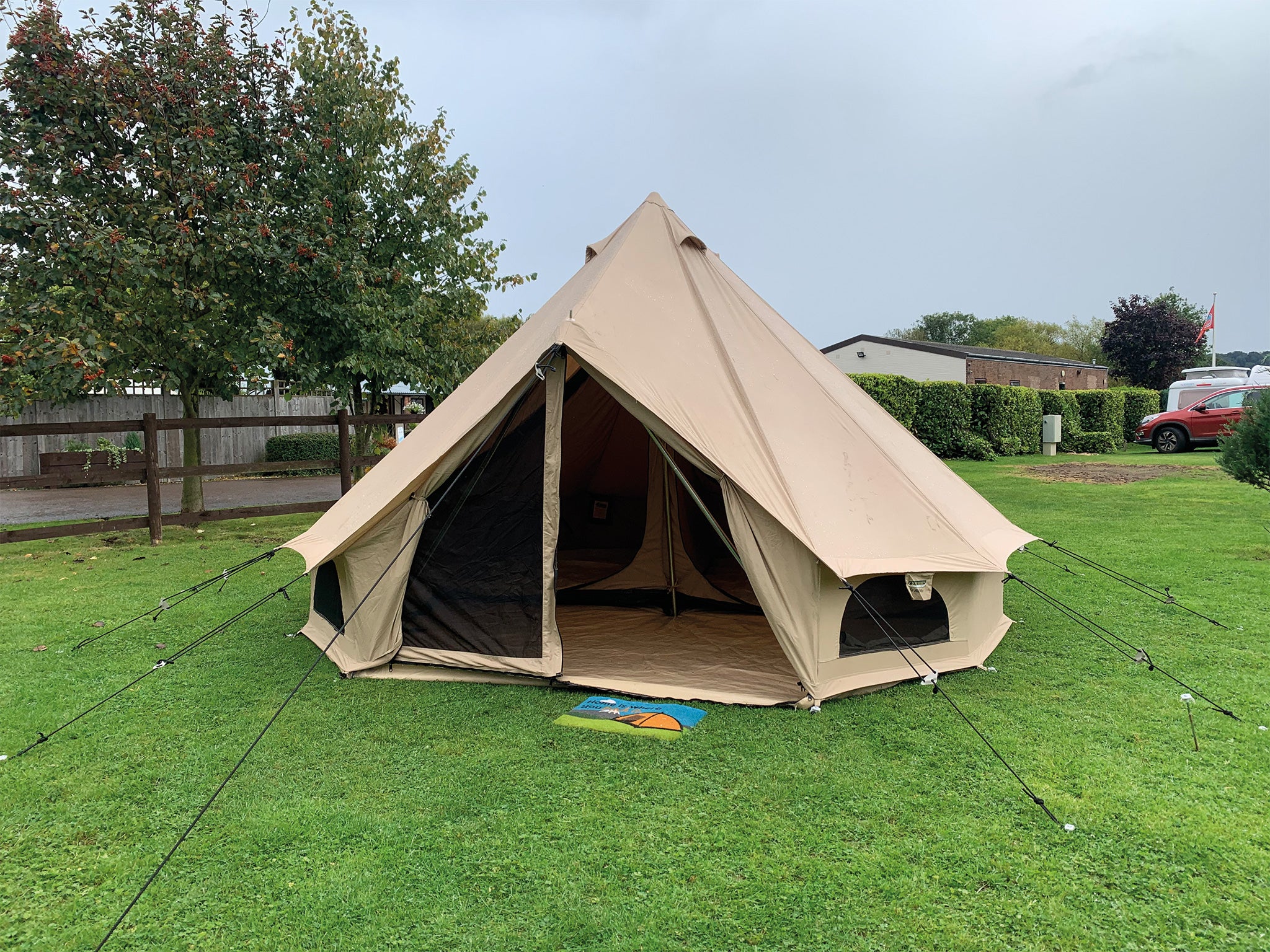 Quest Signature 4m Classic Bell Tent - Image 6