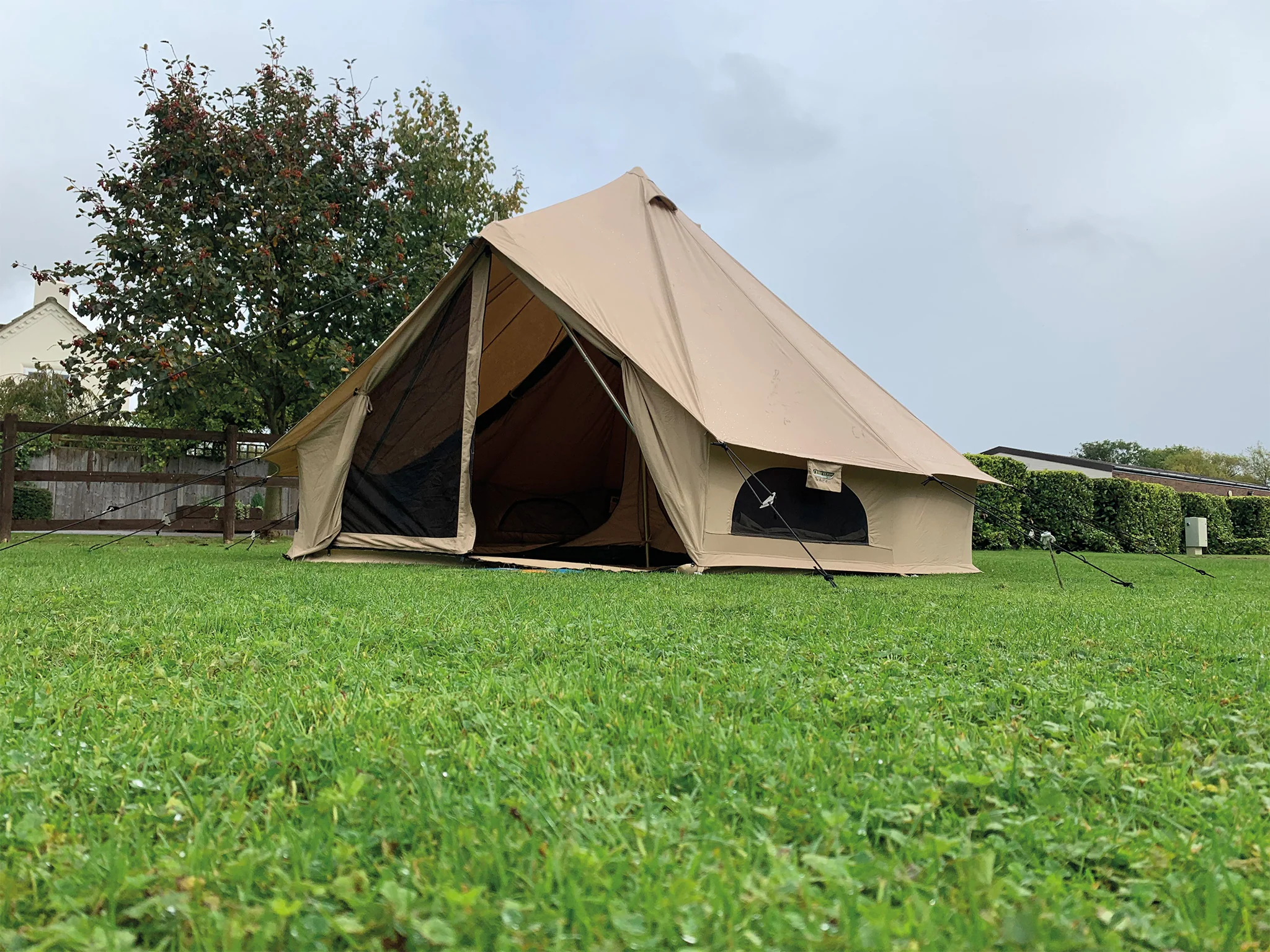 Quest Signature 4m Classic Bell Tent - Image 8