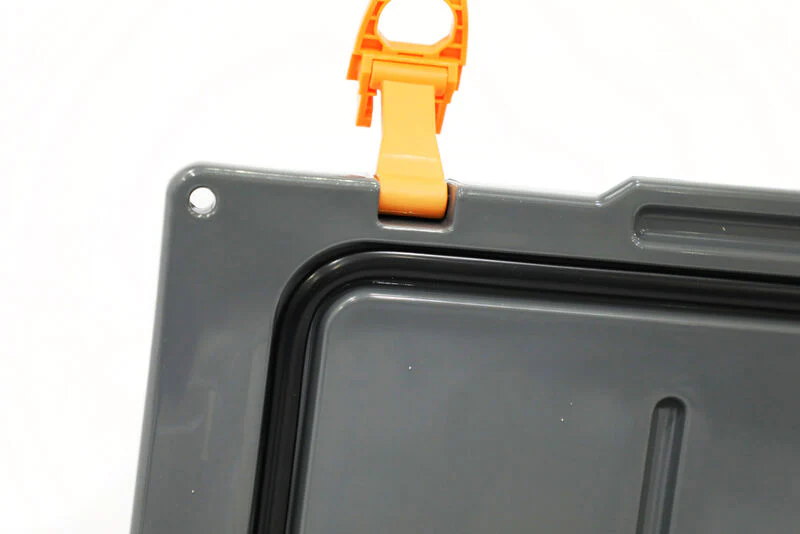 Vango Glacier 33L Cool Box - Image 8
