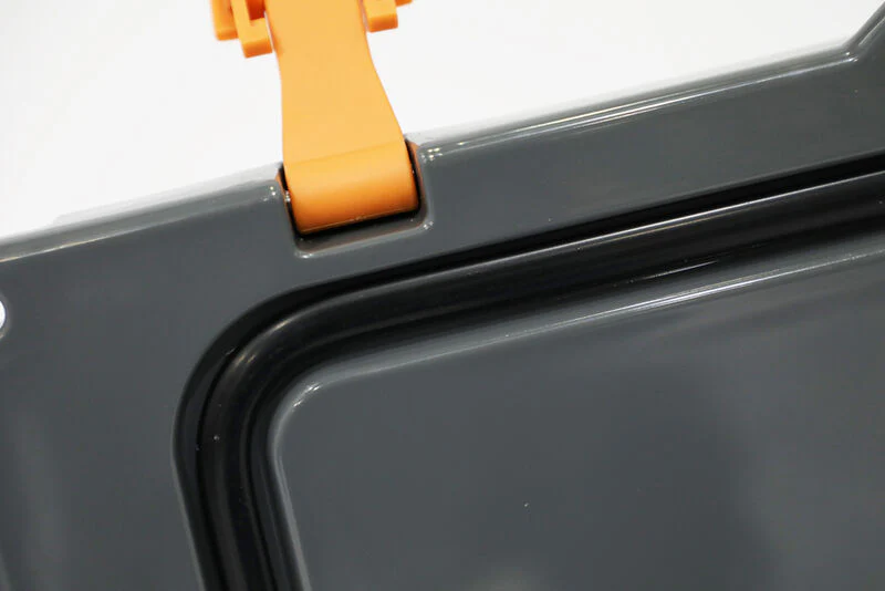 Vango Glacier 47L Coolbox - Image 12
