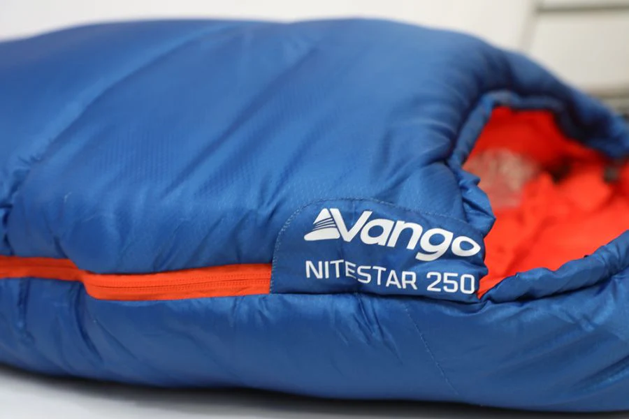 Vango Nitestar Alpha 250 Sleeping Bag - Image 4